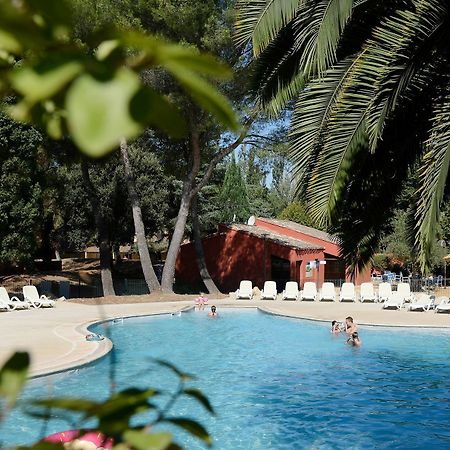 Residence Odalys Le Village Camarguais Les Gardians Arles Luaran gambar