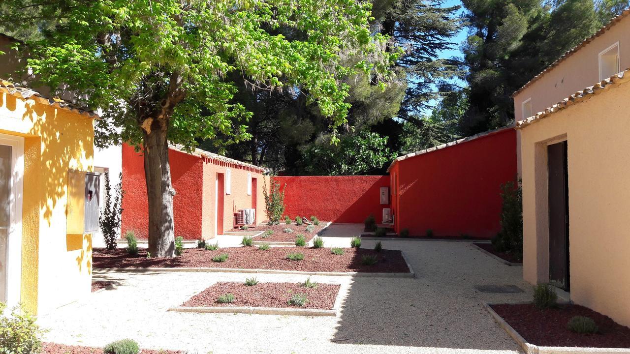 Residence Odalys Le Village Camarguais Les Gardians Arles Luaran gambar