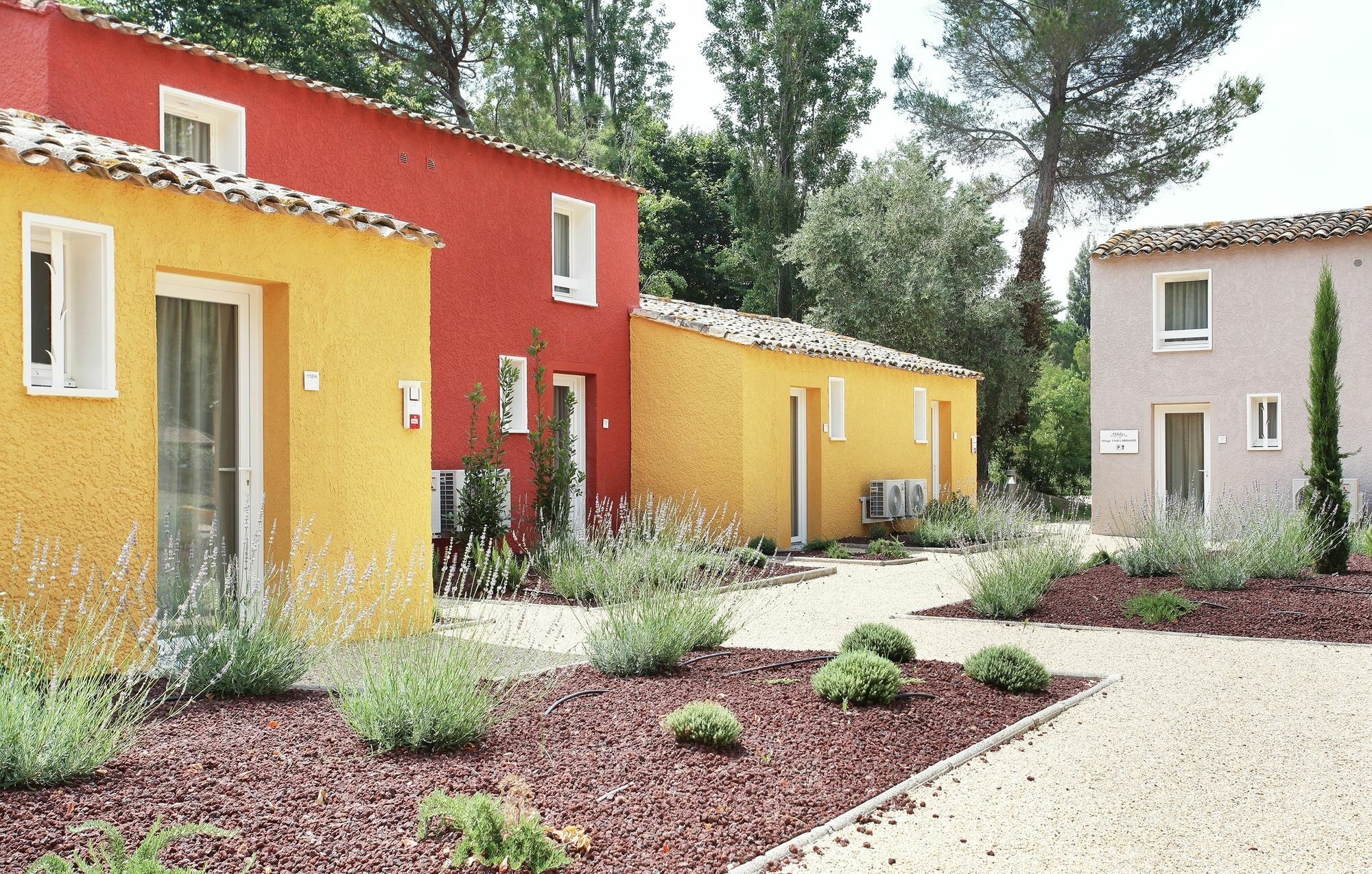 Residence Odalys Le Village Camarguais Les Gardians Arles Luaran gambar